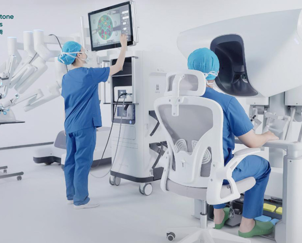 KONOUSTEN surgical robot