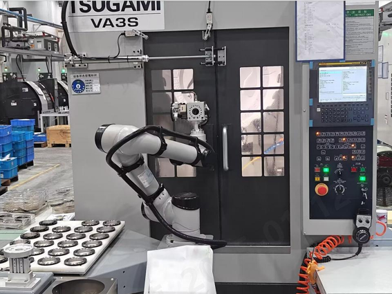 Machining Center, Total 30 sets, with Robotic Loading and Unloading system